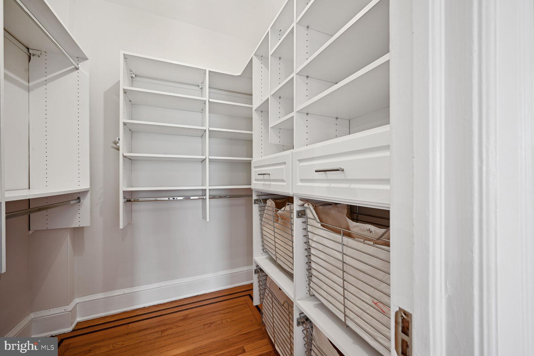 1613 Harvard Street Northwest, Unit 513 Washington, DC 20009 - Photo 33 of 39