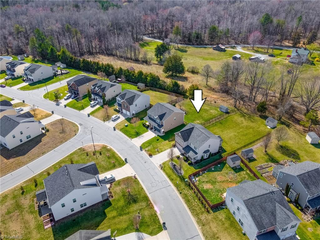 5421 Broadleaf Road Summerfield, NC 27358 - Photo 25 of 30 Gallery Image 25