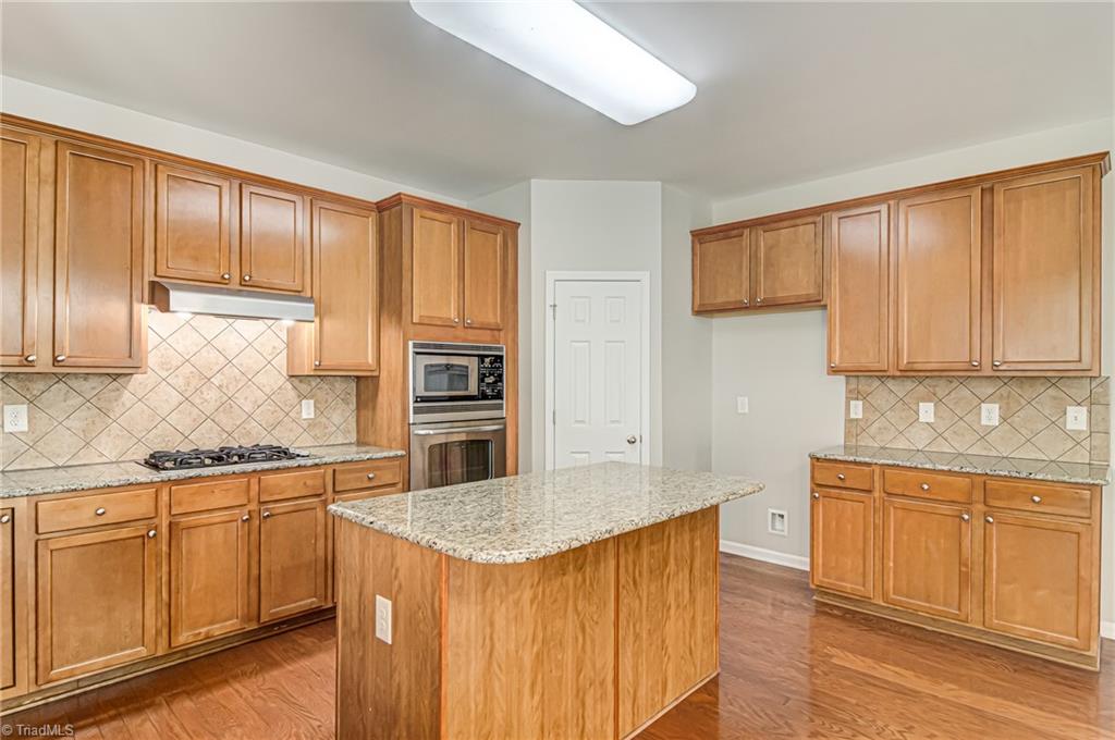 5421 Broadleaf Road Summerfield, NC 27358 - Photo 8 of 30 Gallery Image 8
