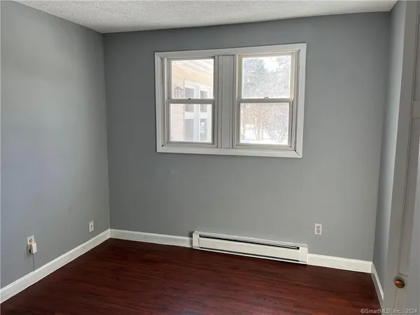 $3,450 | 117 Milwaukee Avenue, Bethel, CT 06801