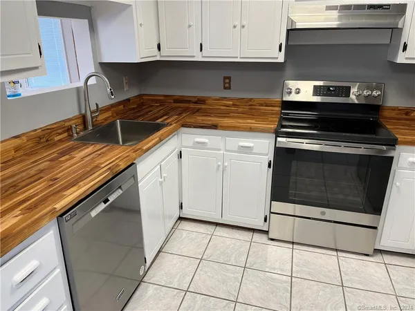 $3,450 | 117 Milwaukee Avenue, Bethel, CT 06801