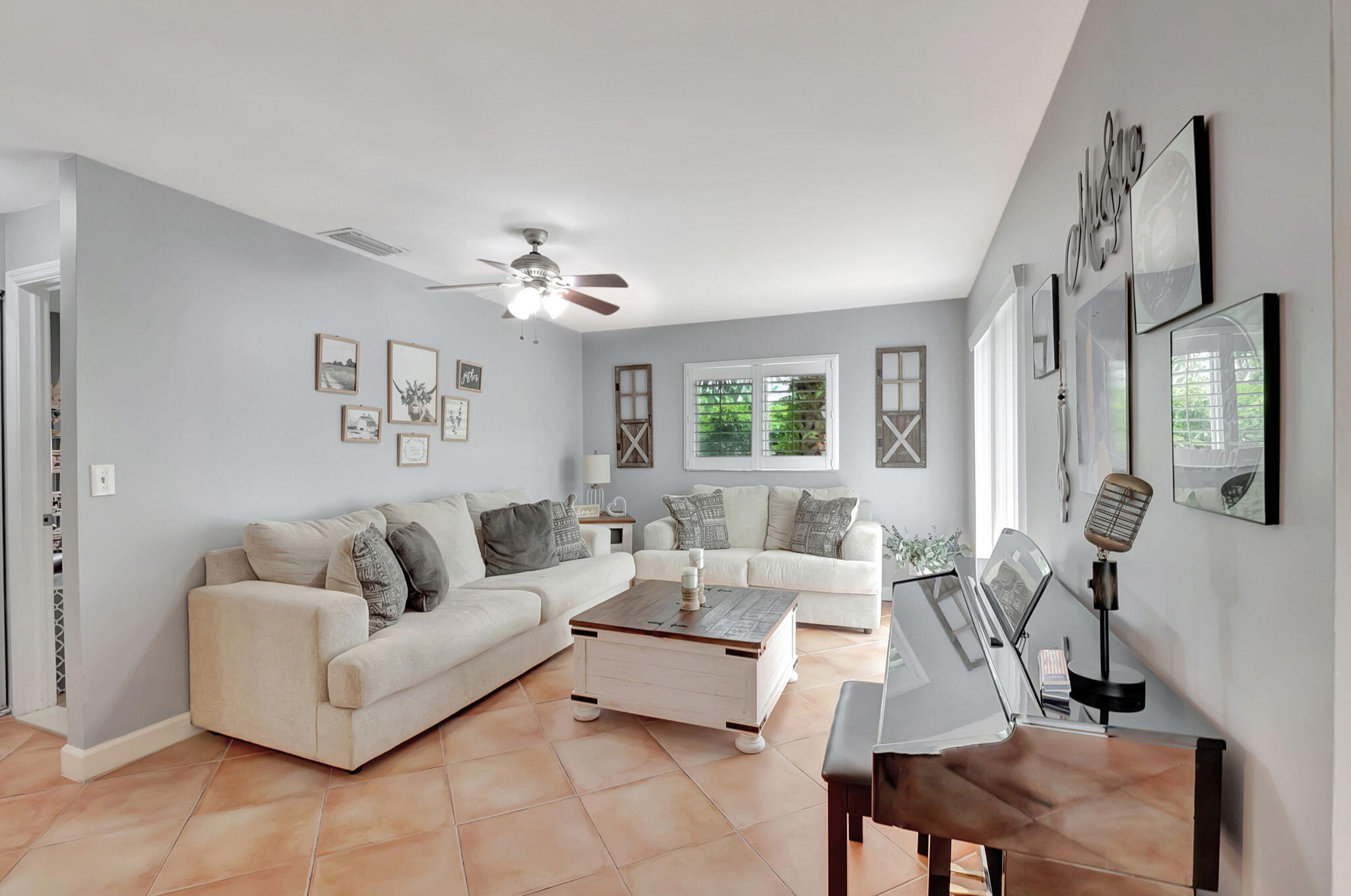 1741 Southwest 11th Street Boca Raton, FL 33486 - Photo 16 of 40 12-web-or-mls-DSC_5017