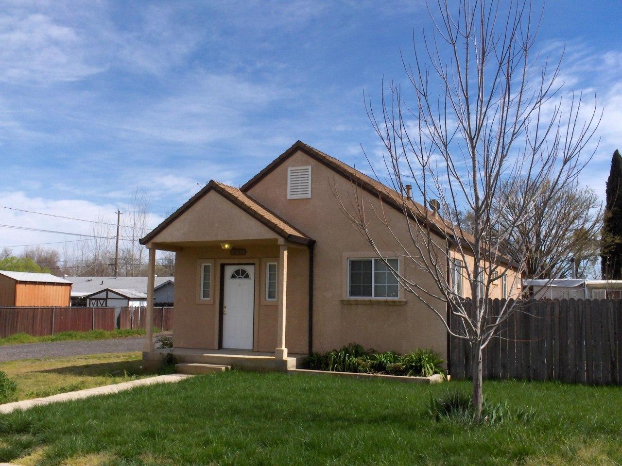 19433 Anna Road Anderson, CA 96007 - Photo 1 of 13 Front 2