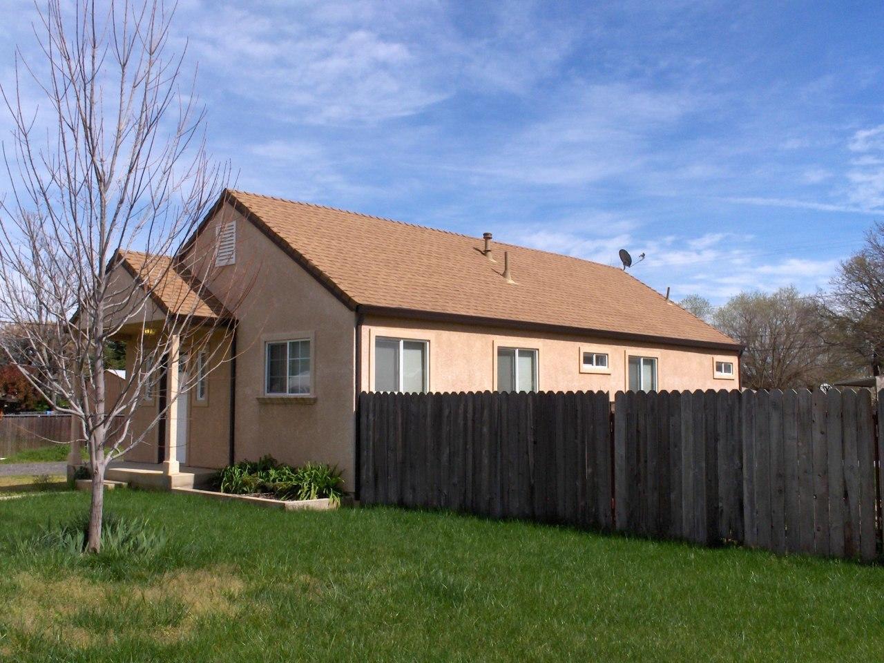 19433 Anna Road Anderson, CA 96007 - Photo 3 of 13 Front-Side