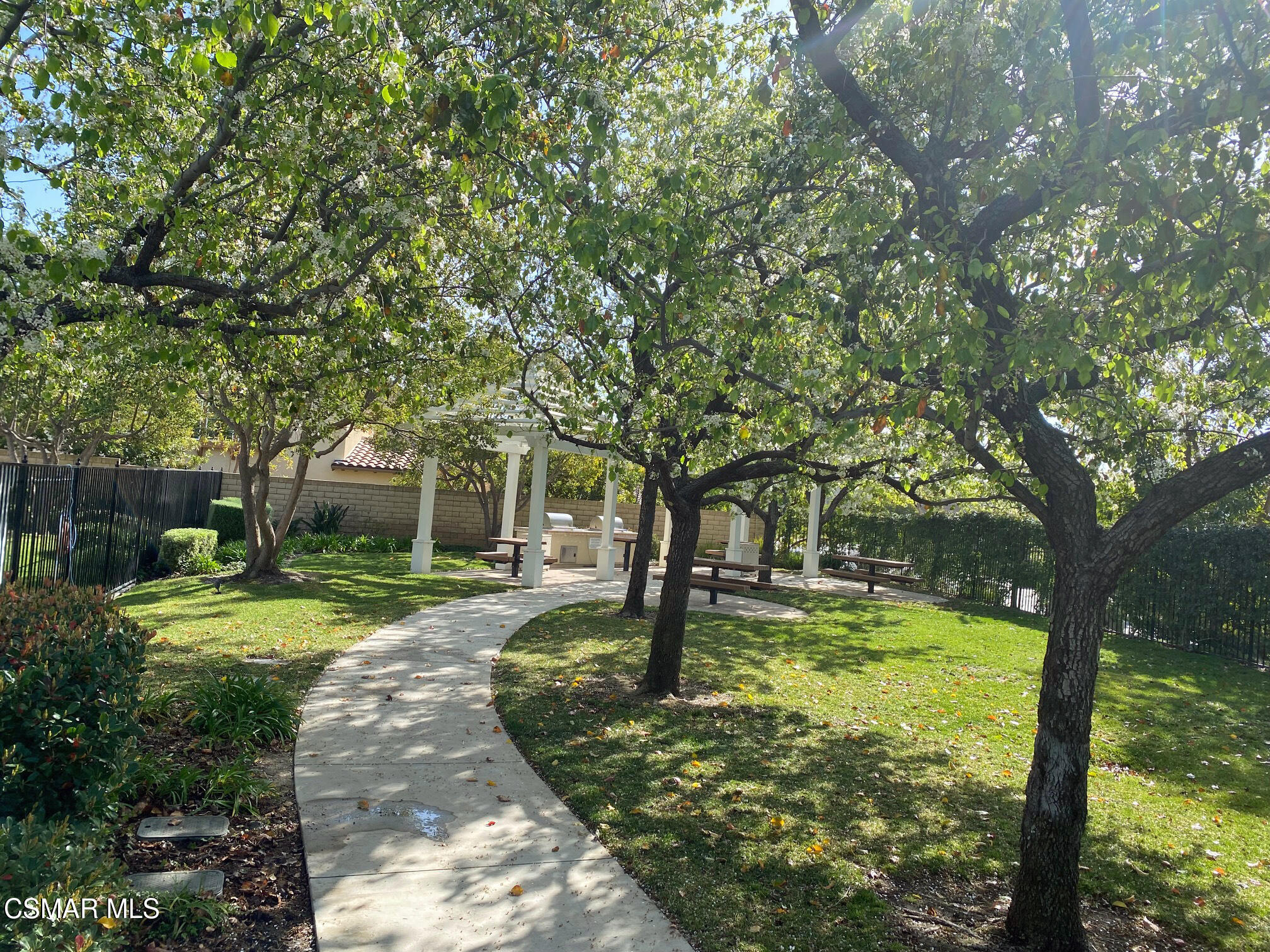 6835 Blue Ridge Way Moorpark, CA 93021 - Photo 36 of 39 a swimming pool with outdoor seating and yard