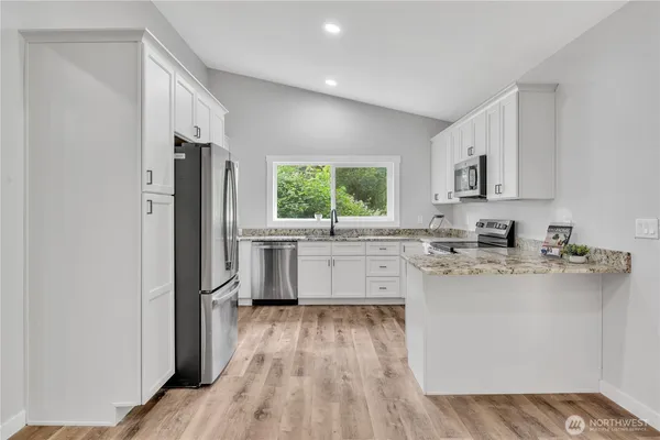 $679,000 | 37412 34th Avenue South, Roy, WA 98580