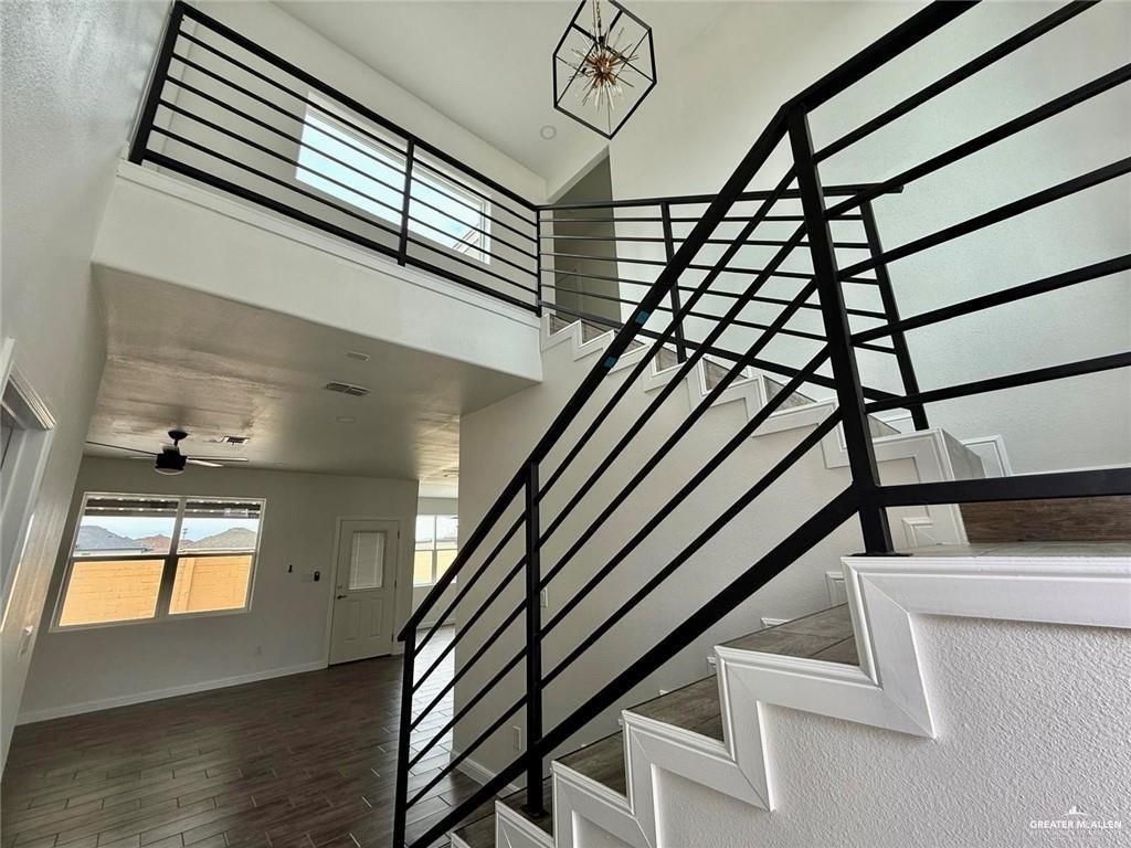 5401 North Crown Point Pharr, TX 78577 - Photo 6 of 11 a view of entryway