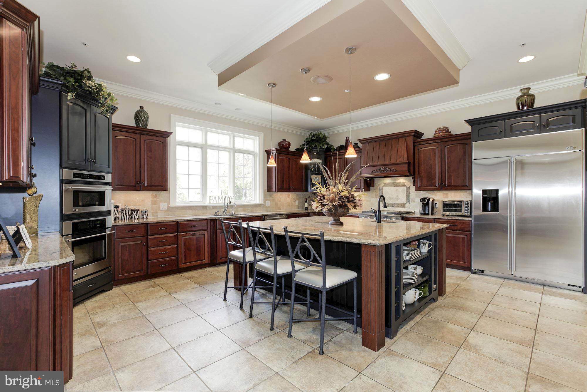 10100 Gary Road Potomac, MD 20854 - Photo 5 of 30 Kitchen