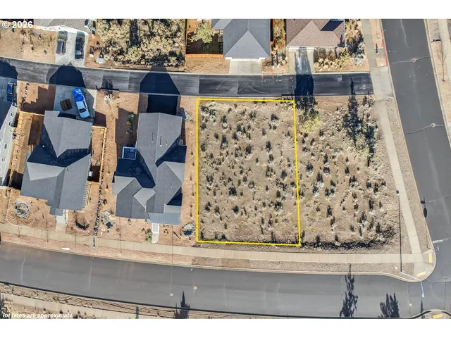 a view of a living room