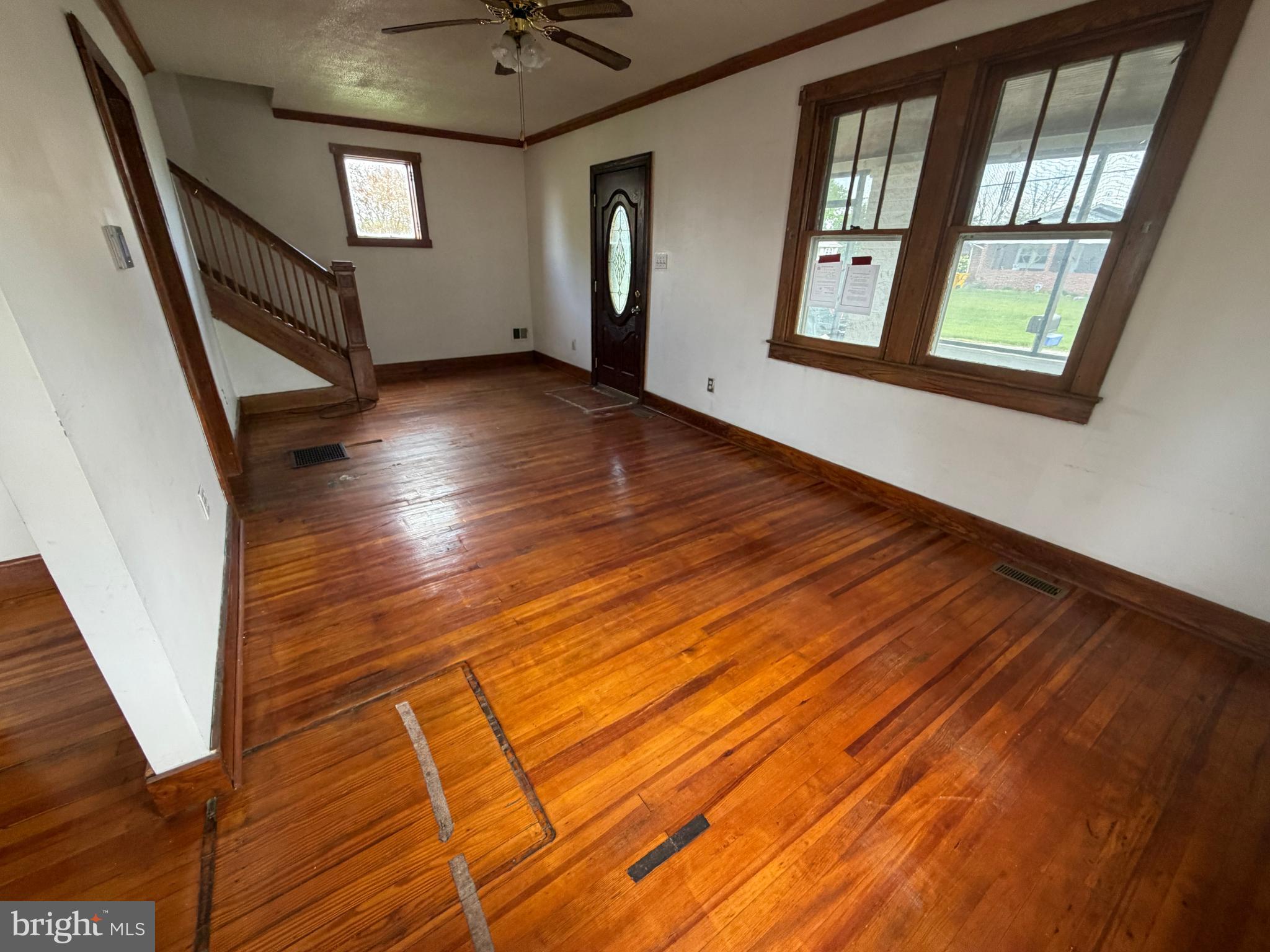 636 Holy Cross Road Baltimore, MD 21225 - Photo 9 of 10