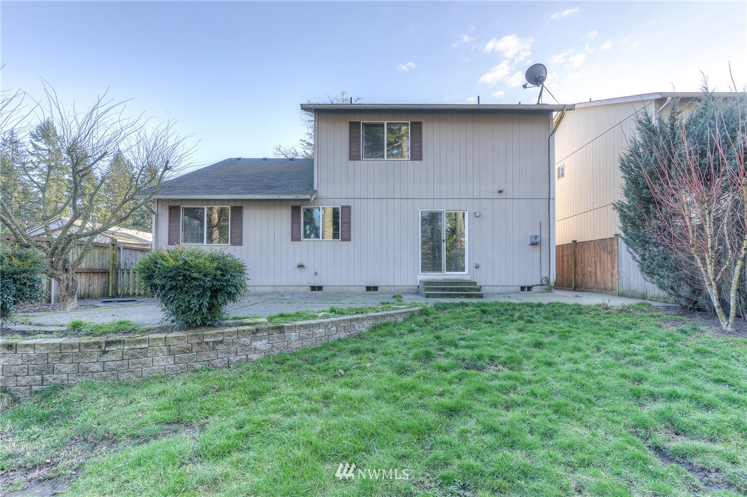 8312 49th Loop Southeast Olympia, WA 98513 - Photo 28 of 31 Gallery Image 28
