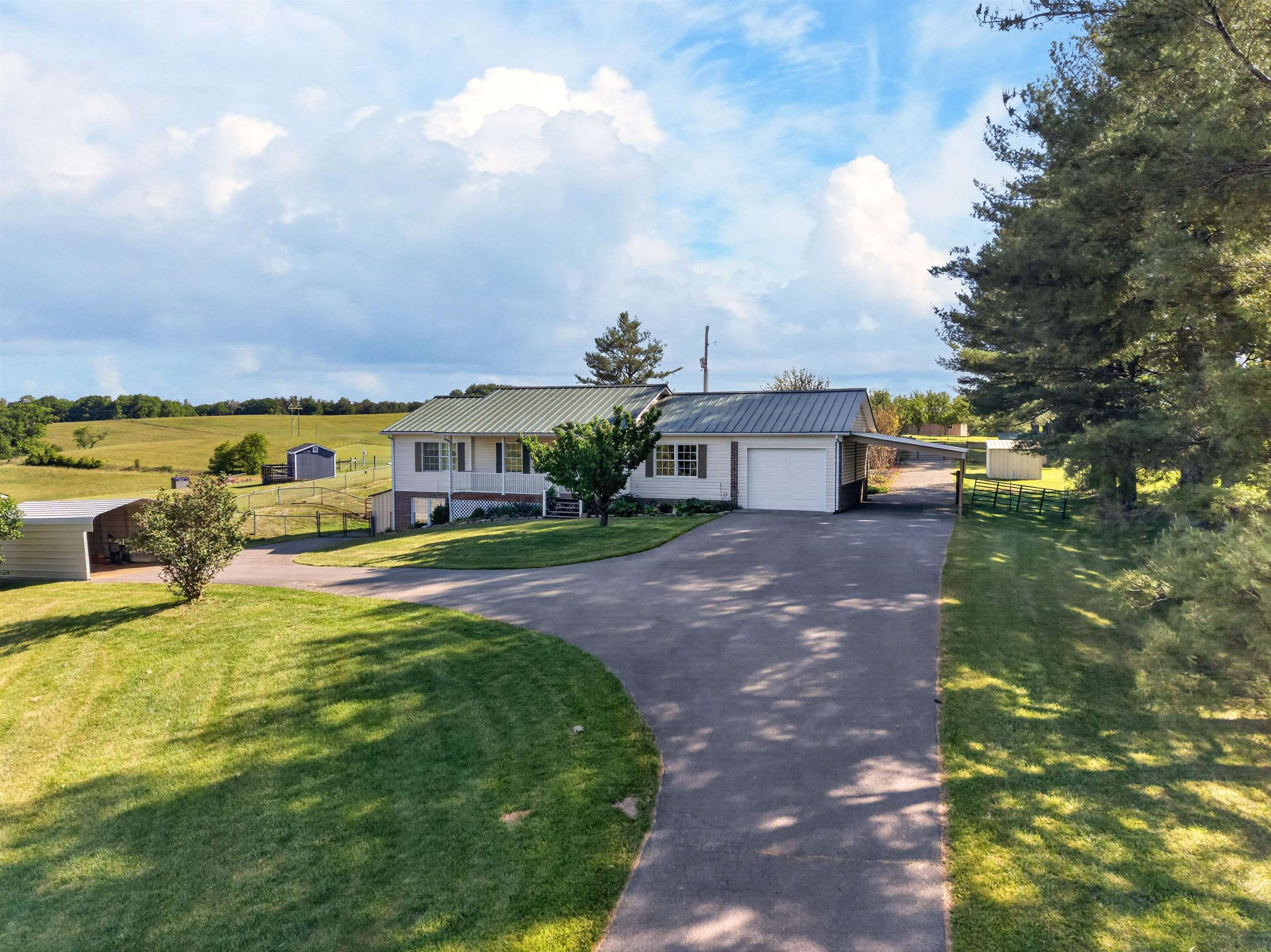 2063 Webbs Mill Road North Floyd, VA 24091 - Photo 77 of 102 Gallery Image 77
