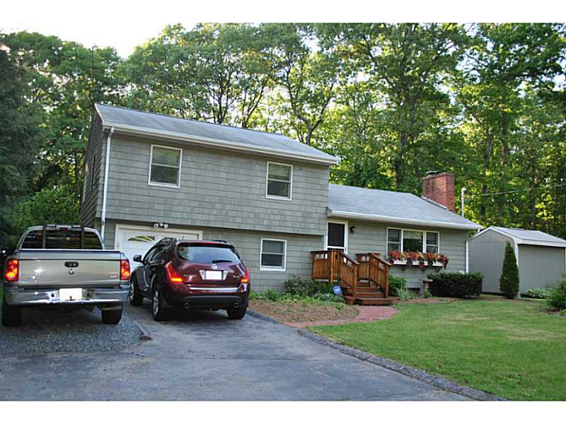 15 Angell Road Lincoln, RI 02865 - Photo 1 of 25 Exterior Front.