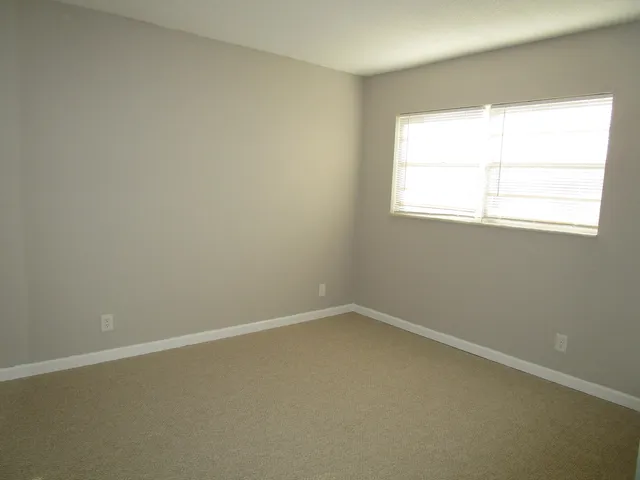 $2,000 | 10693 North Military Trail, Unit 18, Palm Beach Gardens, FL 33410