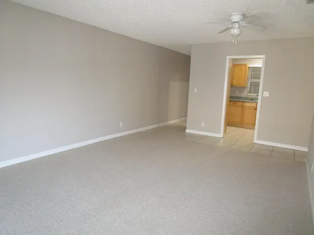 $2,000 | 10693 North Military Trail, Unit 18, Palm Beach Gardens, FL 33410