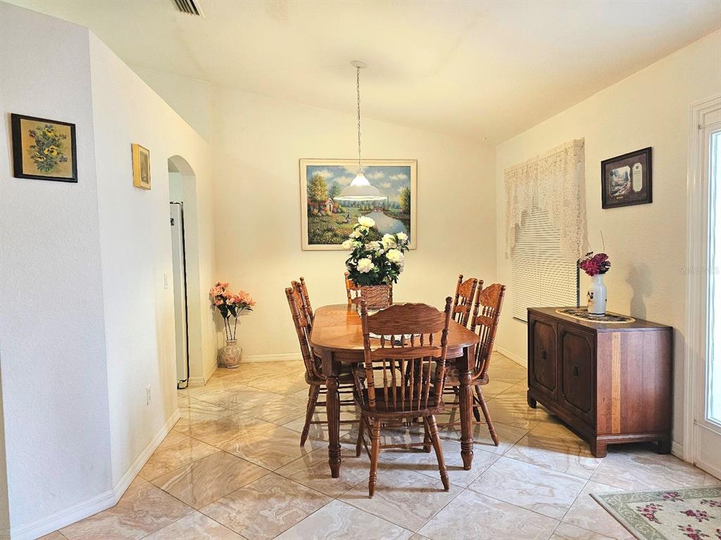 6161 Coliseum Boulevard Port Charlotte, FL 33981 - Photo 3 of 67