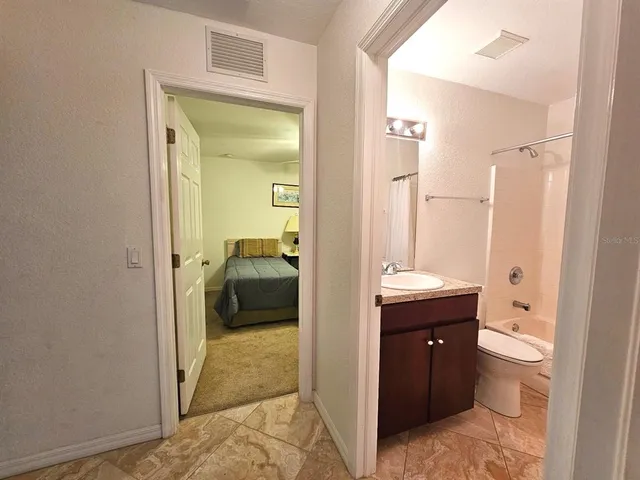 $3,200 | 6161 Coliseum Boulevard, Port Charlotte, FL 33981