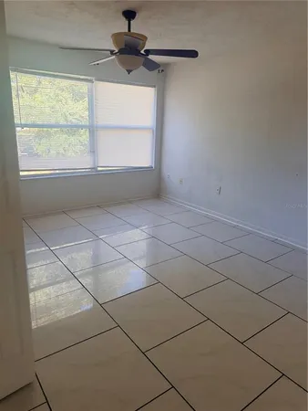 $1,550 | Undisclosed Address, Wildwood, FL 34785