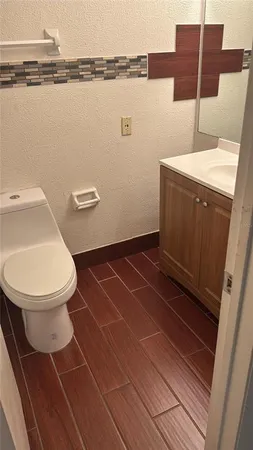 a close up view of washer and dryer