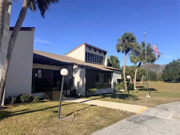 $1,550 | Undisclosed Address, Wildwood, FL 34785