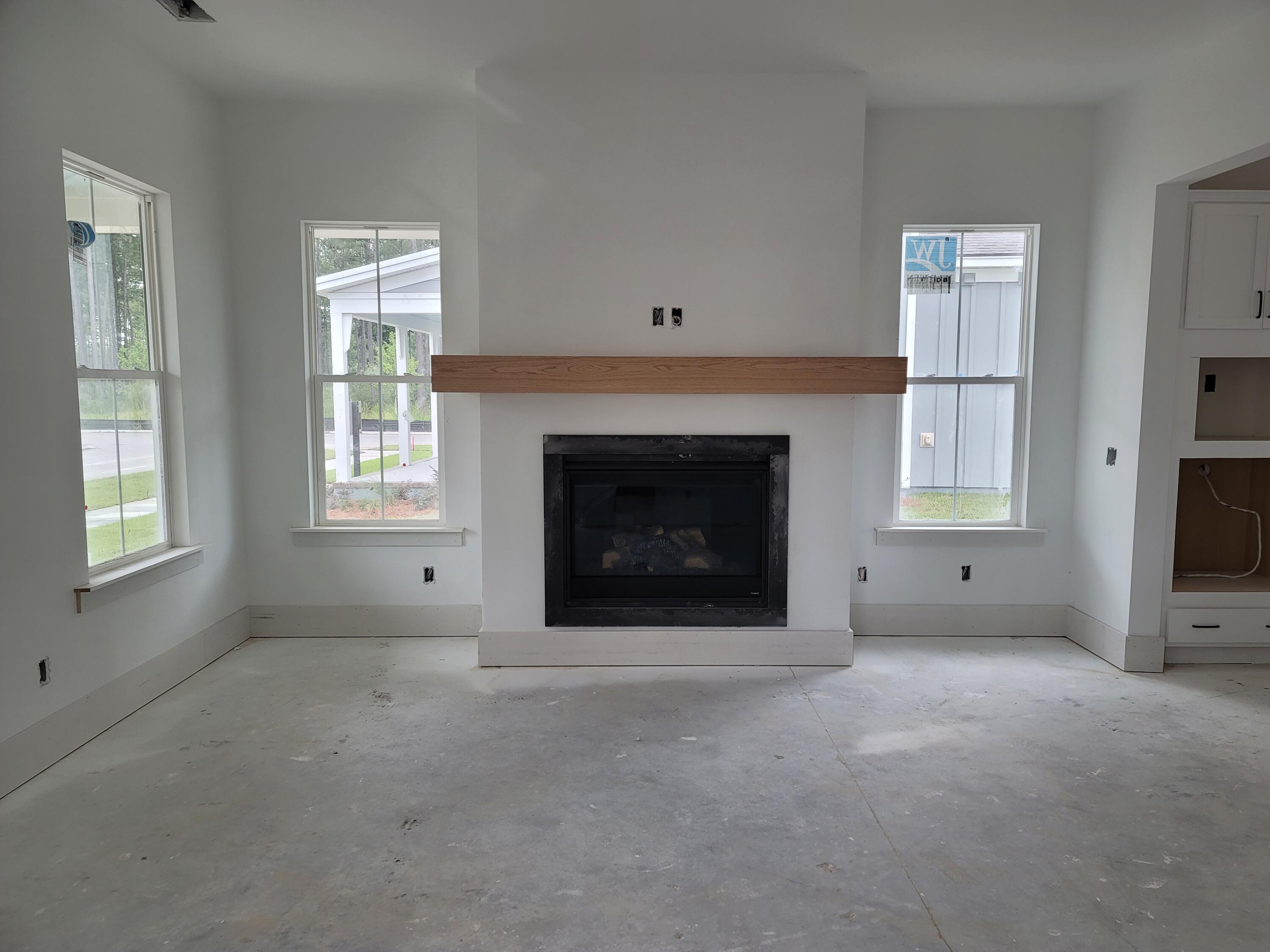 366 Baritone Road Summerville, SC 29486 - Photo 4 of 29 20220818_172521