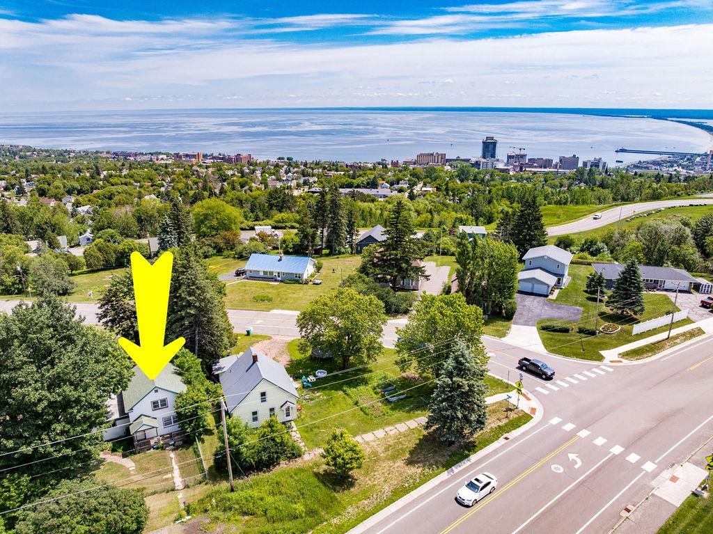 426 East 13th Street Duluth, MN 55811 - Photo 15 of 33 Aerial view