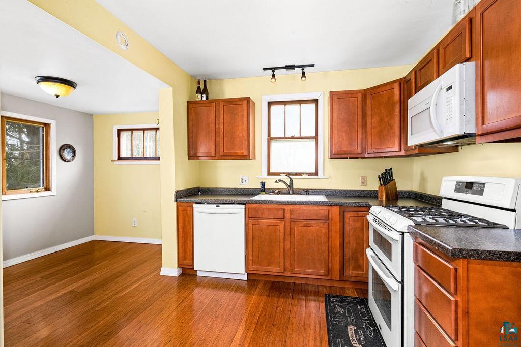 426 East 13th Street Duluth, MN 55811 - Photo 17 of 33