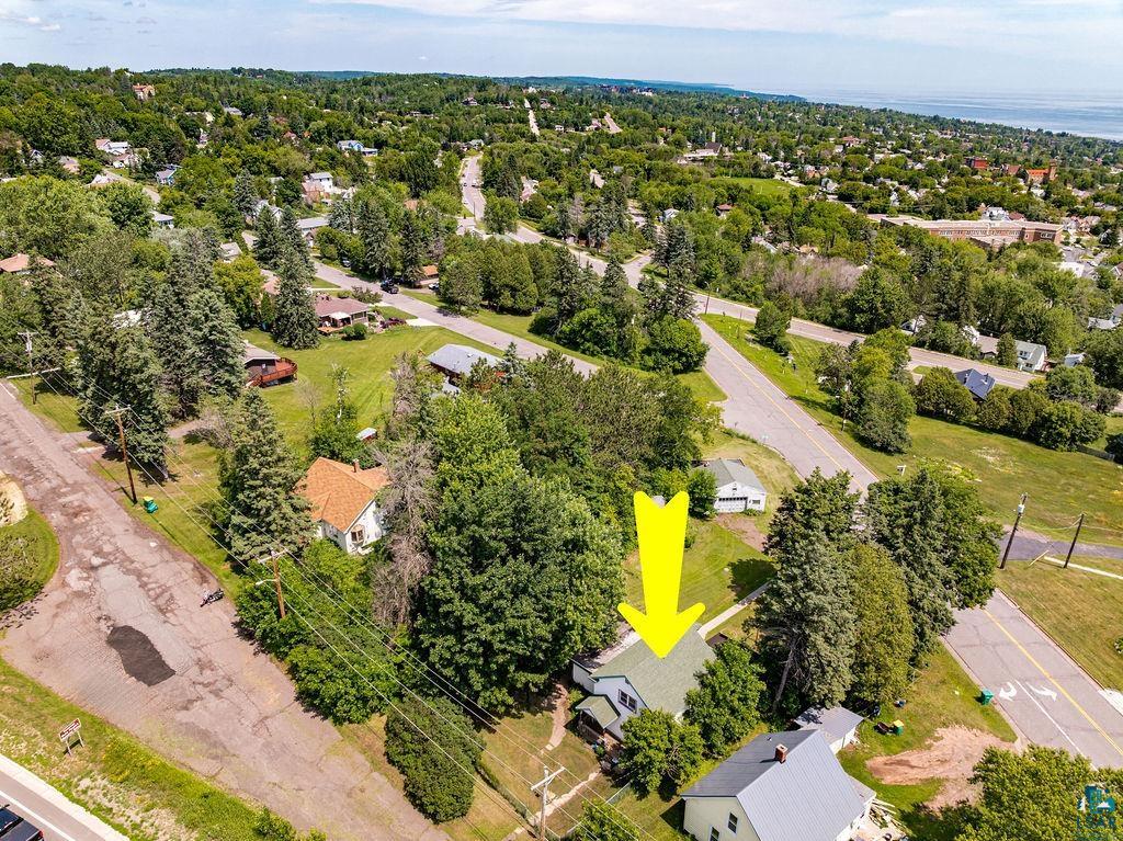 426 East 13th Street Duluth, MN 55811 - Photo 4 of 33 Aerial view