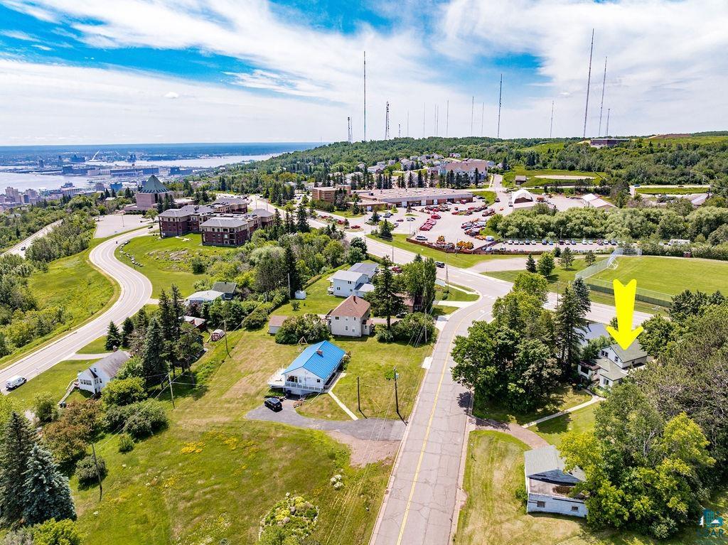 426 East 13th Street Duluth, MN 55811 - Photo 6 of 33 Drone / aerial view