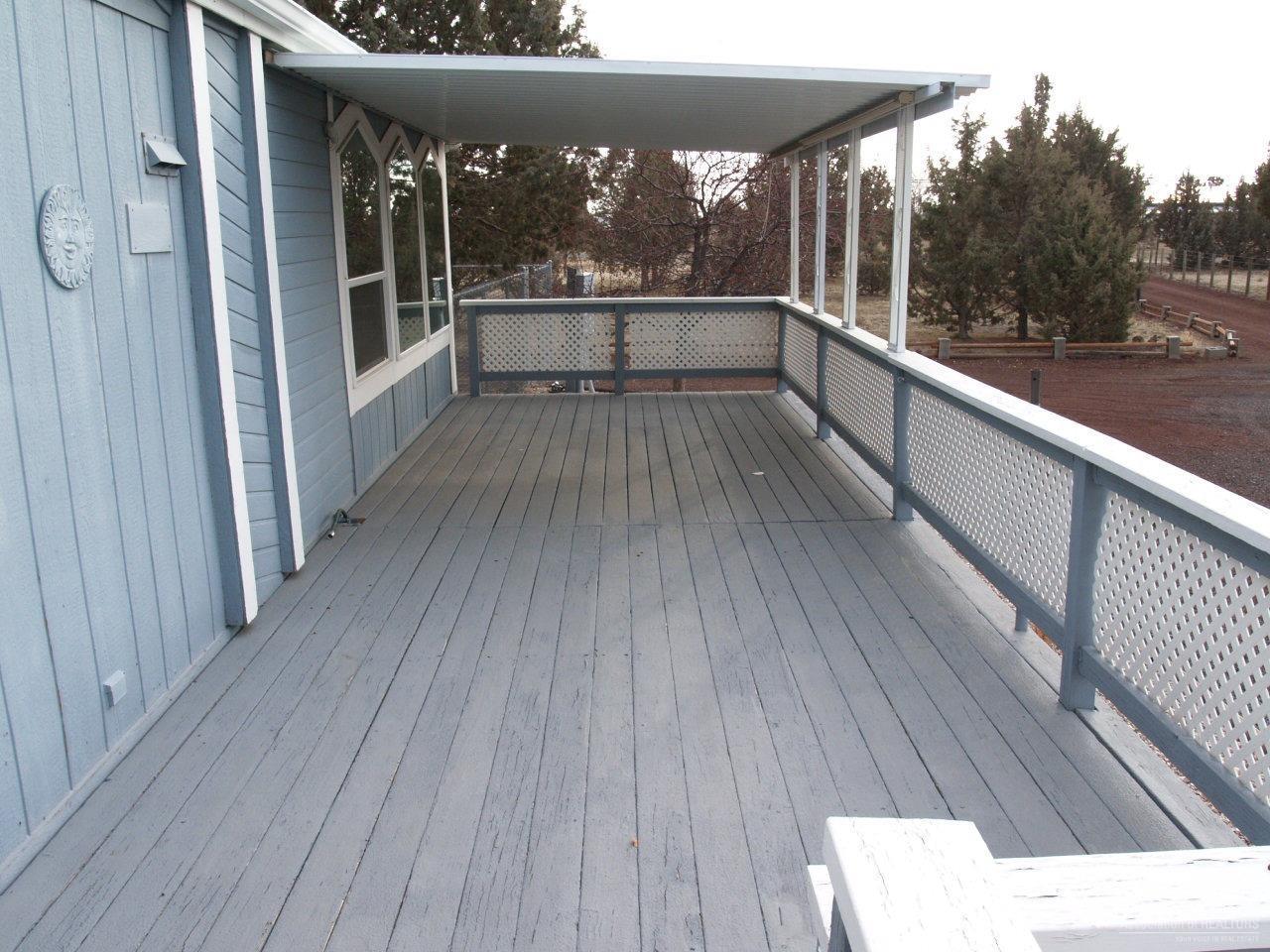7162 Southwest Shad Road Terrebonne, OR 97760 - Photo 22 of 24 West covered deck.