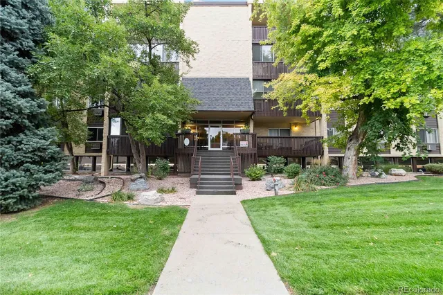 $270,000 | 7020 East Girard Avenue, Unit 303, Denver, CO 80224