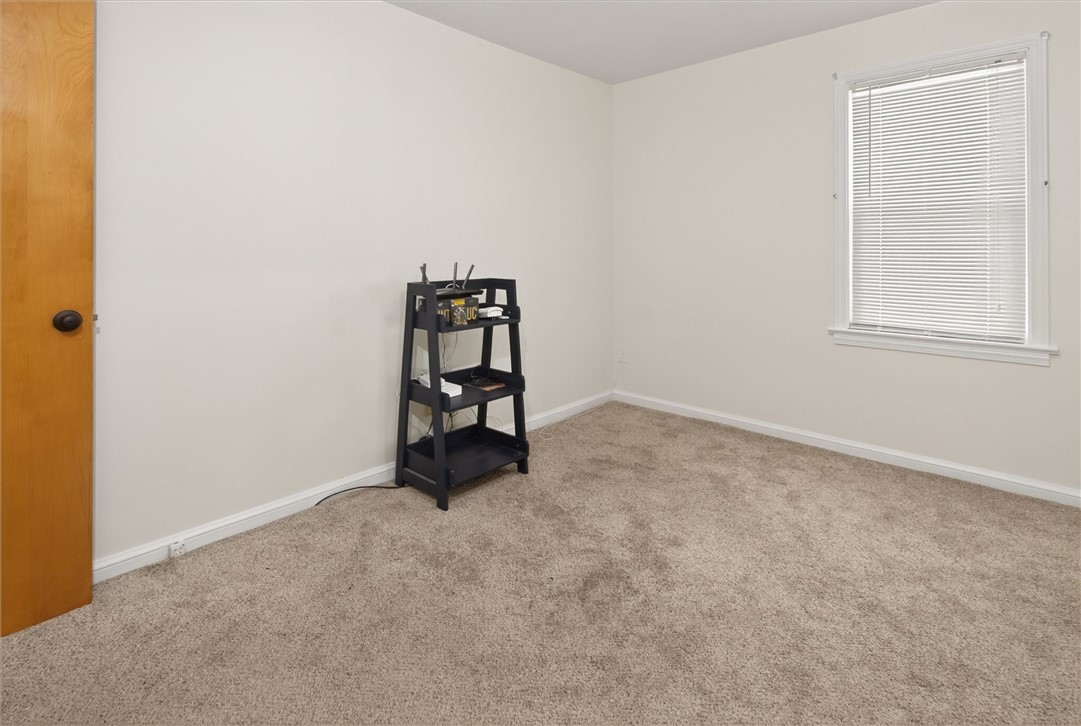 315 Orland Road Irondequoit, NY 14622 - Photo 16 of 48