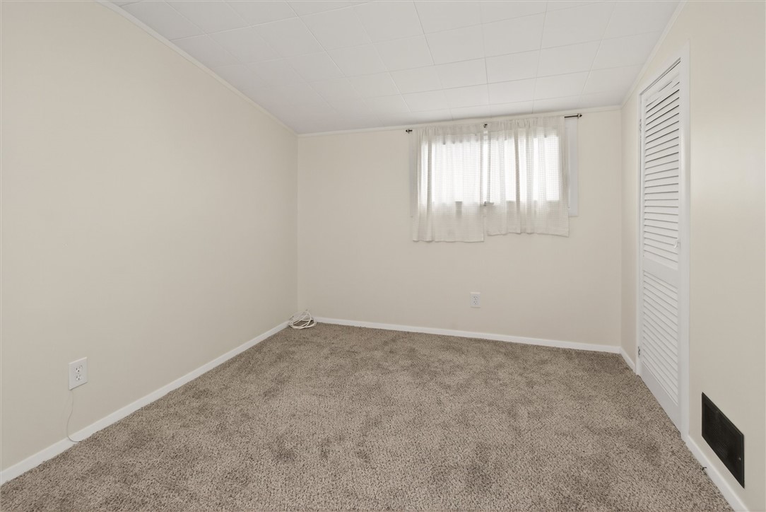 315 Orland Road Irondequoit, NY 14622 - Photo 27 of 48