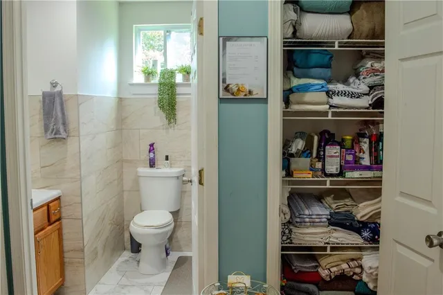 $370,000 | 5059 Lancashire Court, Flowery Branch, GA 30542