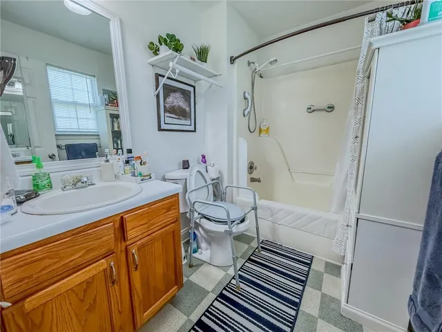 $370,000 | 5059 Lancashire Court, Flowery Branch, GA 30542