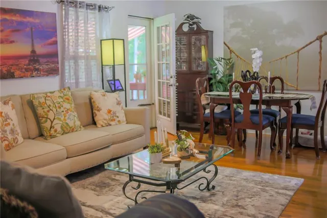 $370,000 | 5059 Lancashire Court, Flowery Branch, GA 30542