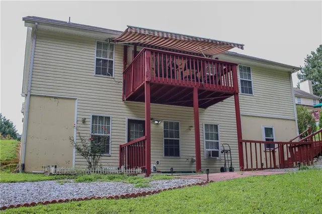 $370,000 | 5059 Lancashire Court, Flowery Branch, GA 30542