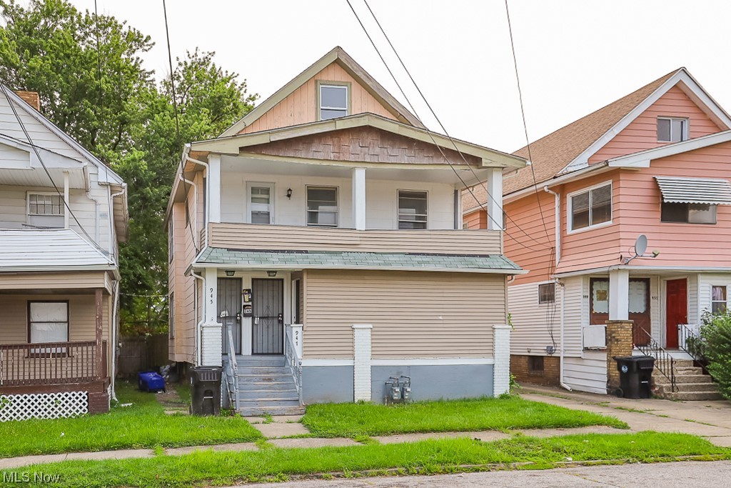 945 Rudyard Road Cleveland, OH 44110 - Photo 2 of 3