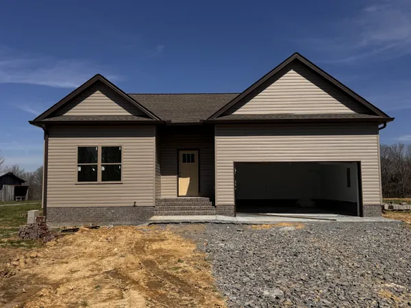 $335,000 | 388 Hawkins Road, Westmoreland, TN 37186