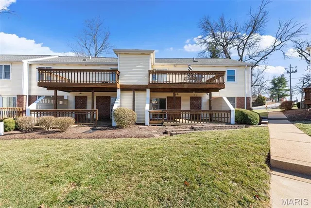 $179,900 | 1773 High School Drive, Brentwood, MO 63144