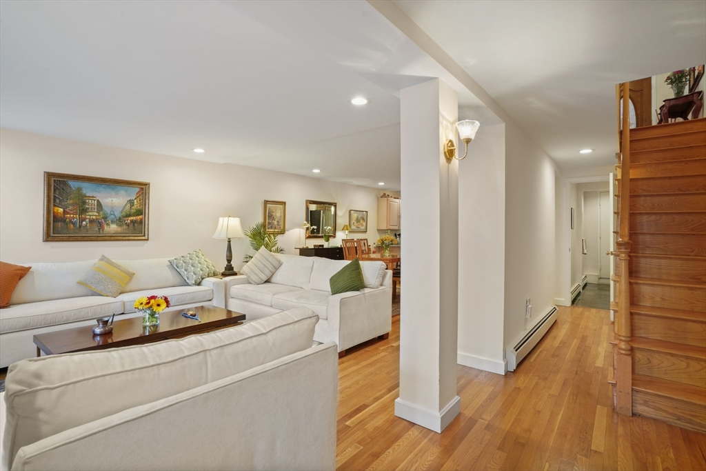29 Holyoke Street, Unit 1 Boston, MA 02116 - Photo 3 of 24