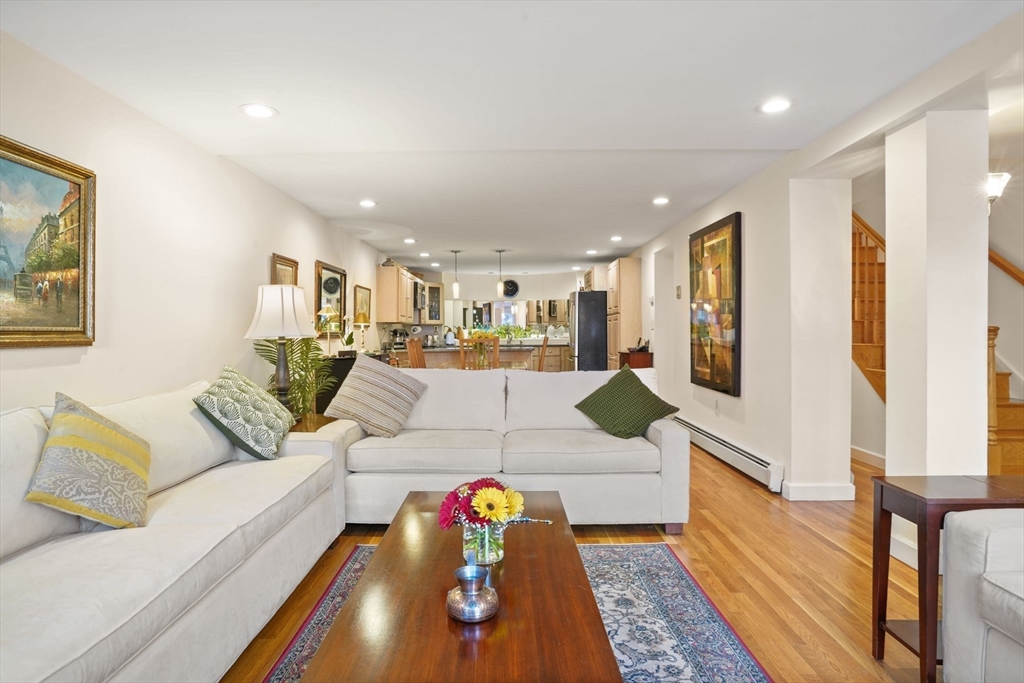 29 Holyoke Street, Unit 1 Boston, MA 02116 - Photo 4 of 24