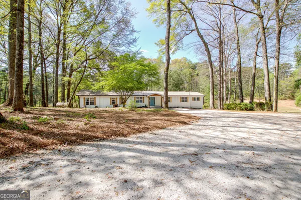 $3,200 | 140 Mary Freeman Road, Newnan, GA 30265