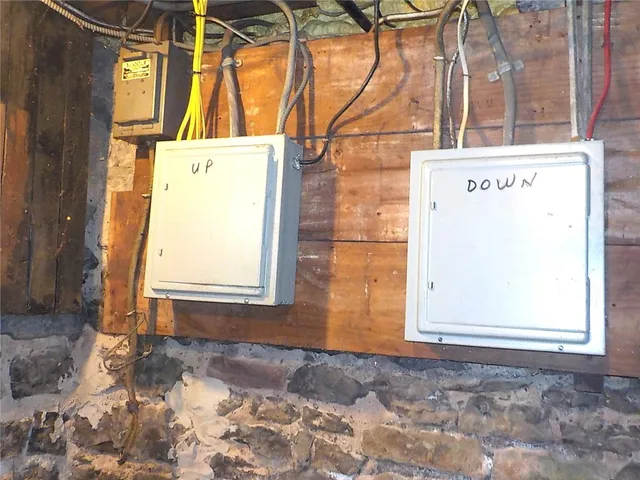 $119,900 | 30 Churchlea Place, Rochester, NY 14611