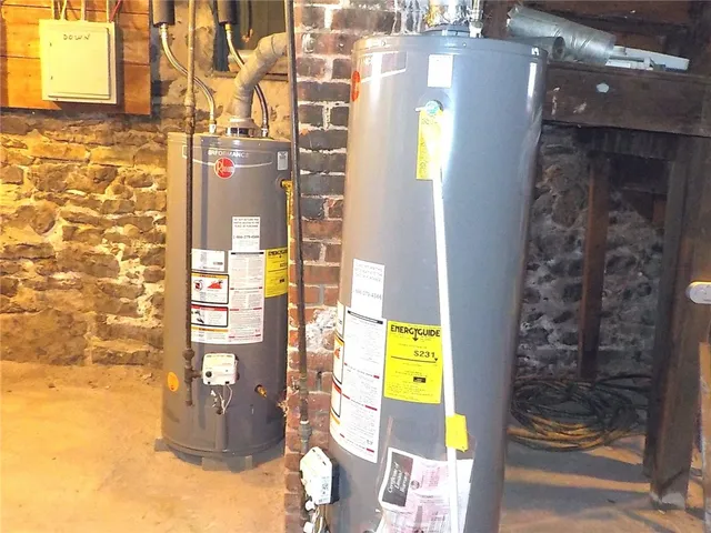 $119,900 | 30 Churchlea Place, Rochester, NY 14611