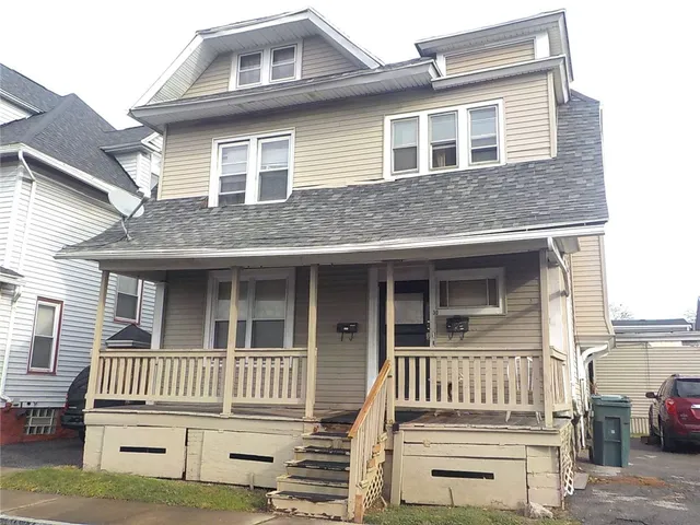 $119,900 | 30 Churchlea Place, Rochester, NY 14611