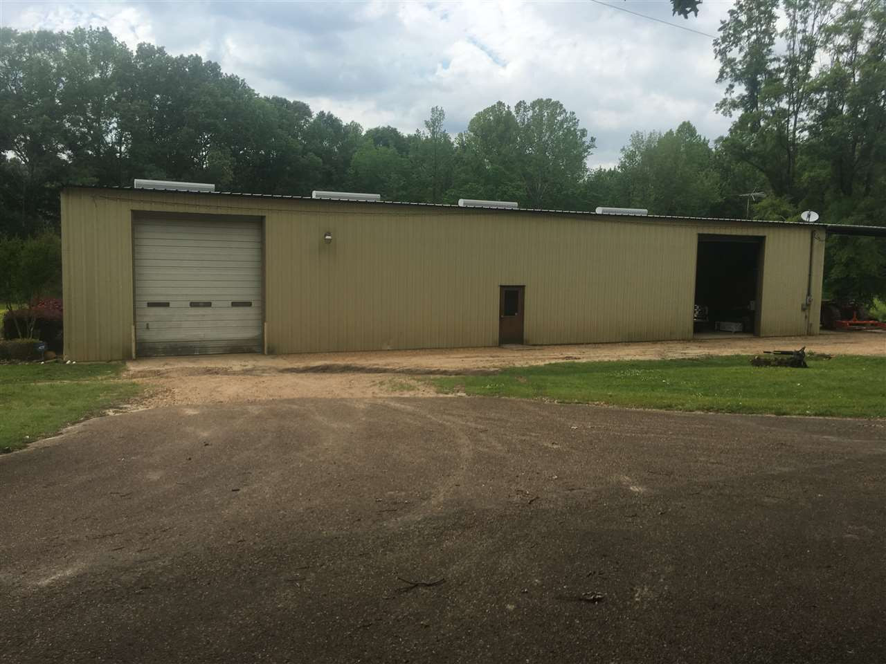 1426 Davis Road Bolton, MS 39041 - Photo 32 of 36 Photo 32