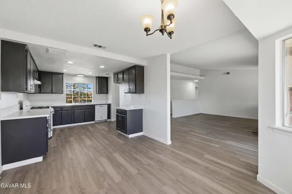$420,000 | 17316 Sweetaire Avenue, Lancaster, CA 93535