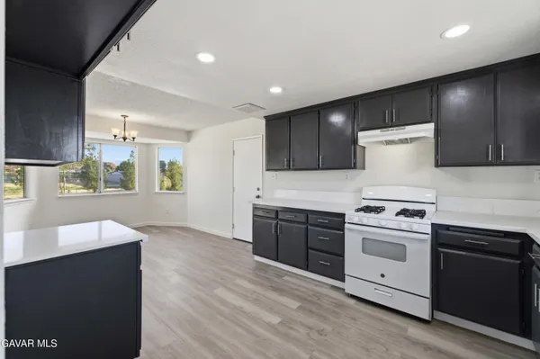 $420,000 | 17316 Sweetaire Avenue, Lancaster, CA 93535