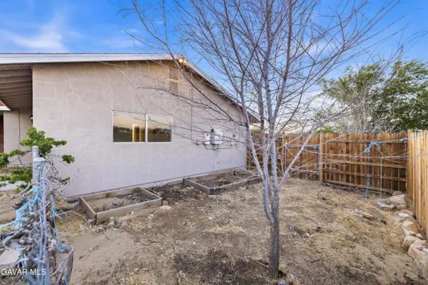 $420,000 | 17316 Sweetaire Avenue, Lancaster, CA 93535
